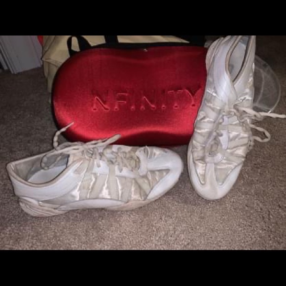 best cheer shoes for backspots